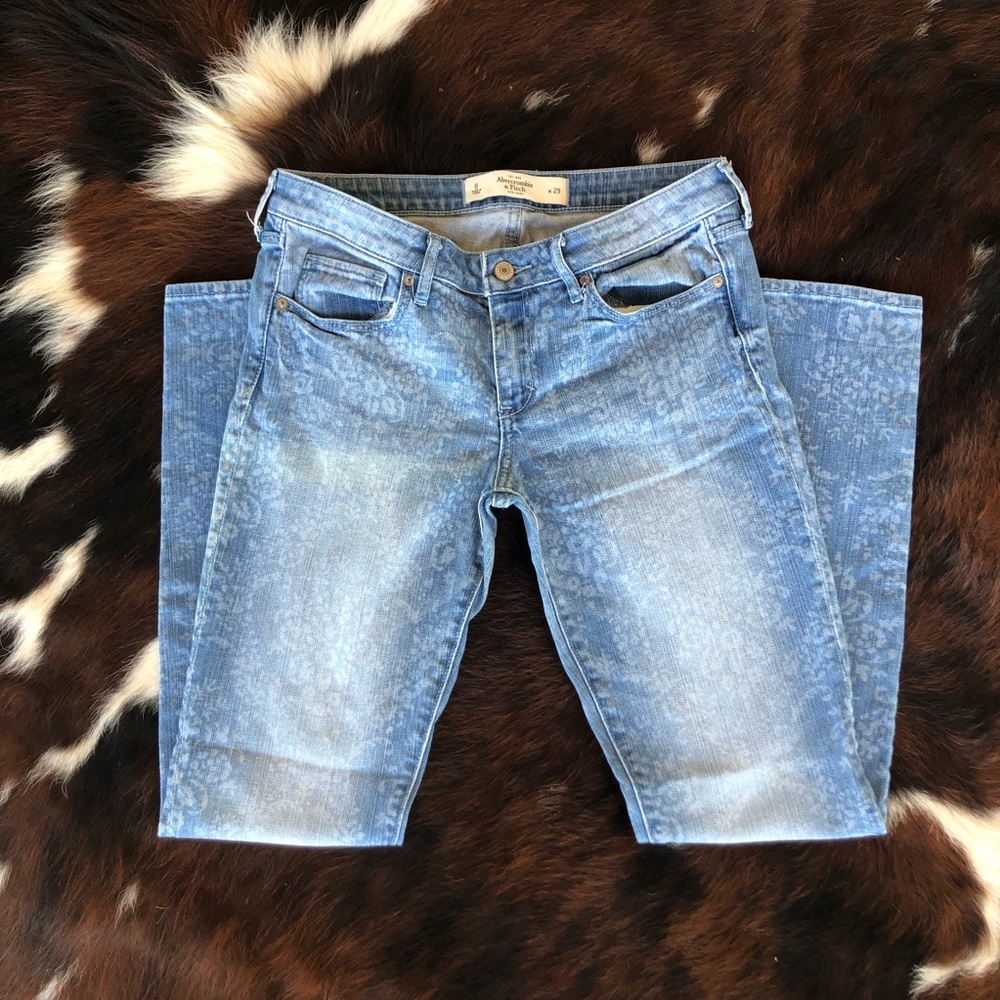 Abercrombie & Fitch skinnies